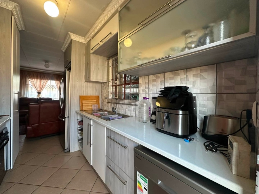 3 Bedroom Property for Sale in Pinehaven Free State